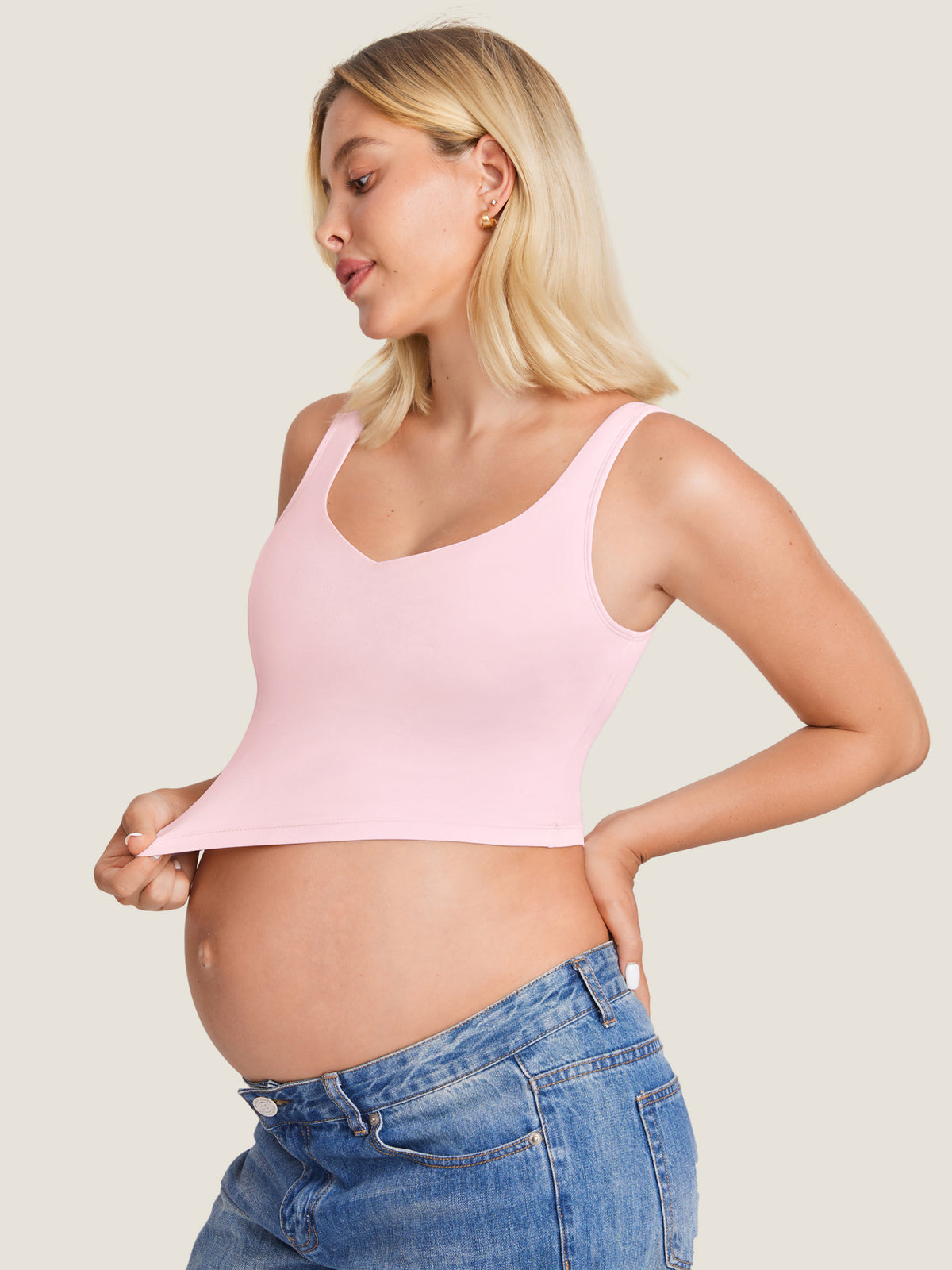 MOMANDA Women's Natrelax? Nursing Crop Tank Top - V Neck Strawberry Pink @model_info:MOM1