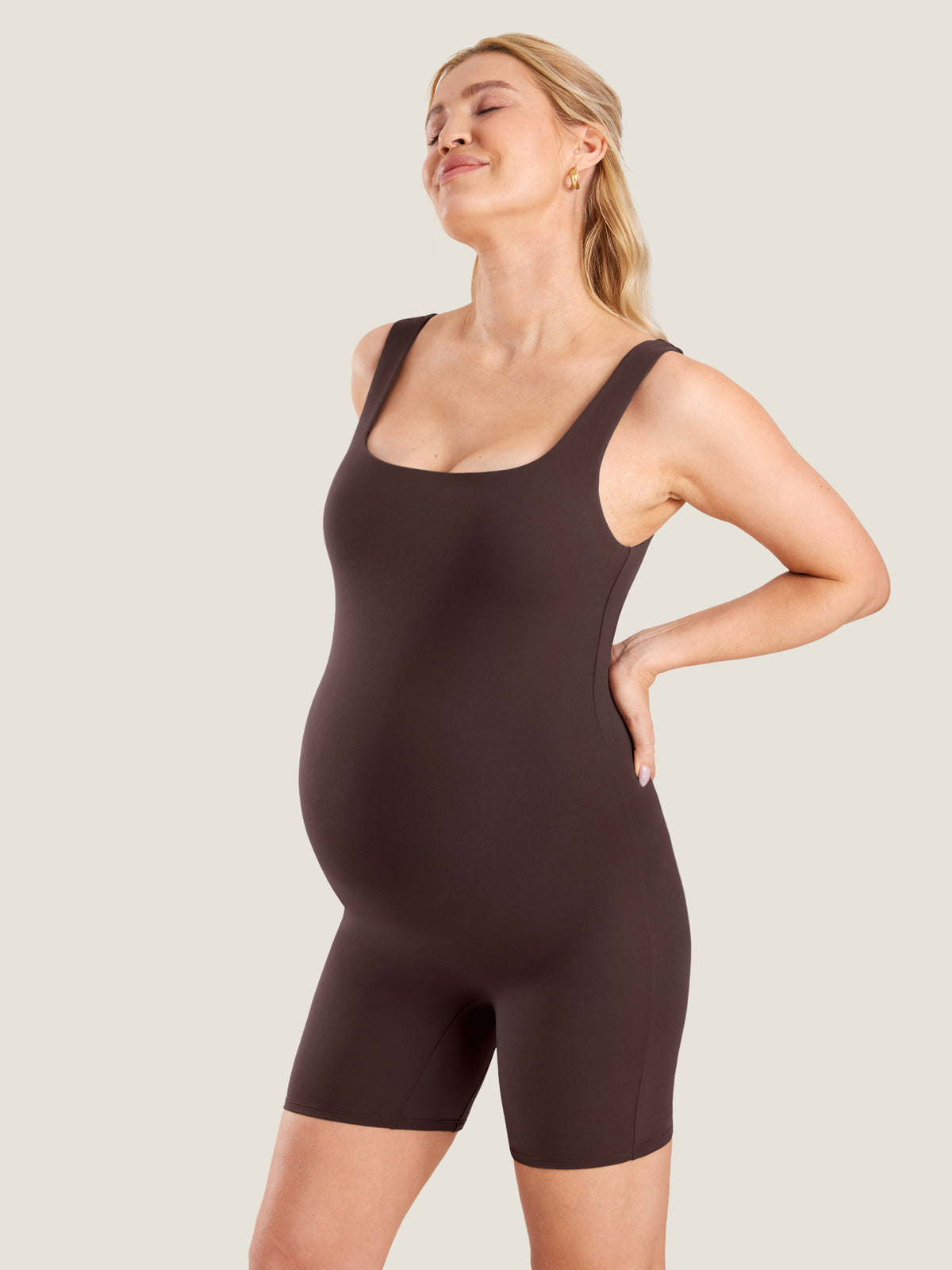 MOMANDA Women's Natrelax? Maternity Romper Hot Fudge Brown @model_info:MOM1