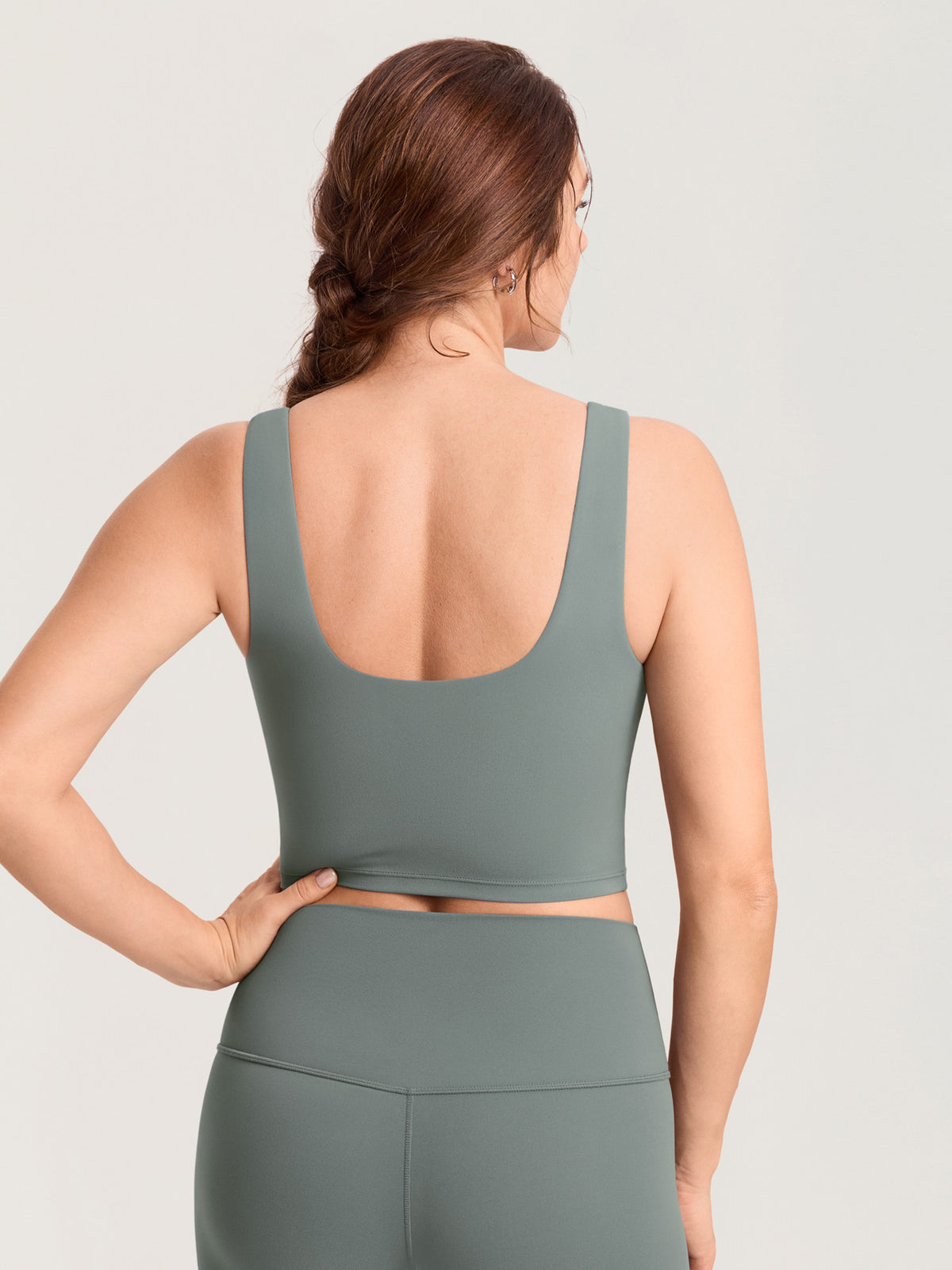 MOMANDA Women's Natrelax? Pumping Crop Tank Top Grey Sage @model_info:MOM3