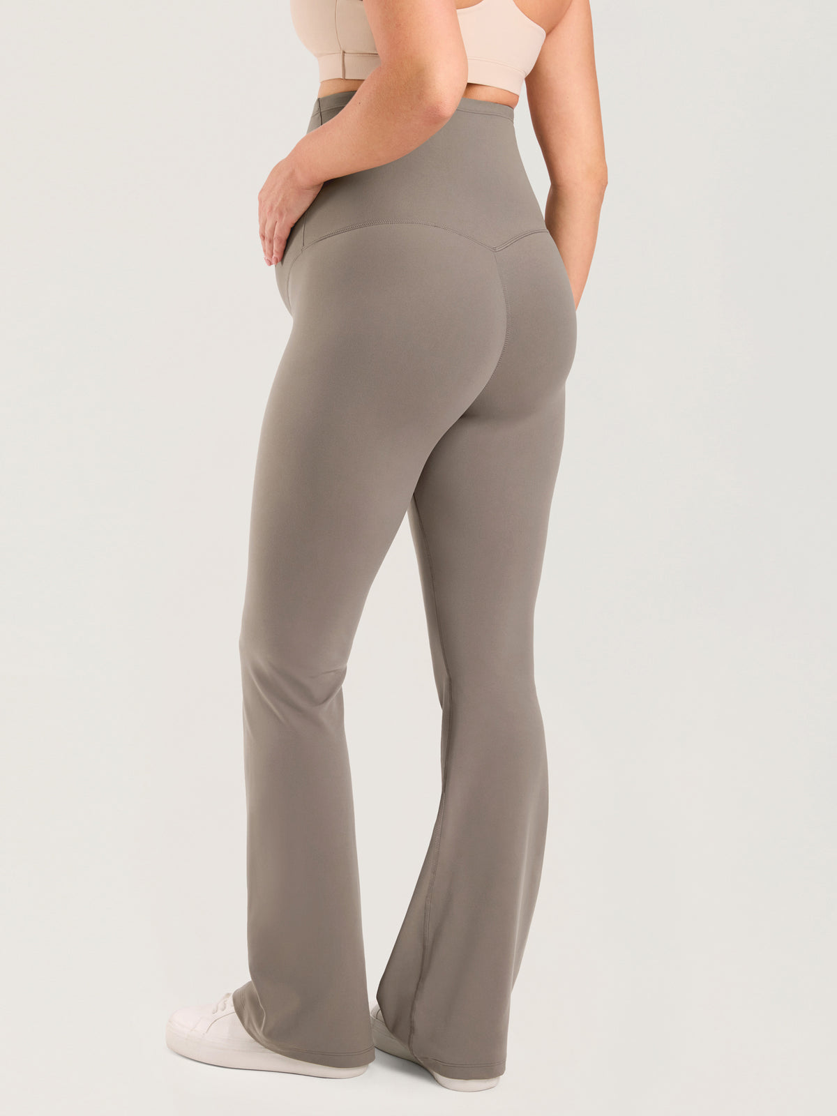 Natrelax® Ausgestellte Umstandsleggings ohne Frontnaht 80 cm