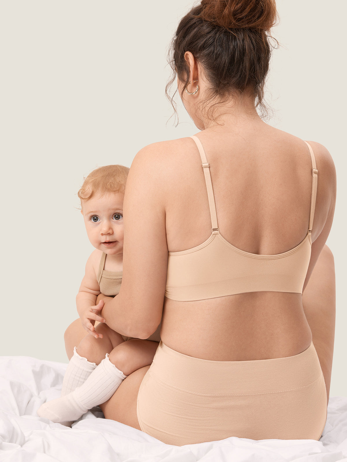 MOMANDA Women's Seamless Soft Knit Nursing Bra,TITLE_BEST SELLERS Beige @model_info:Knit