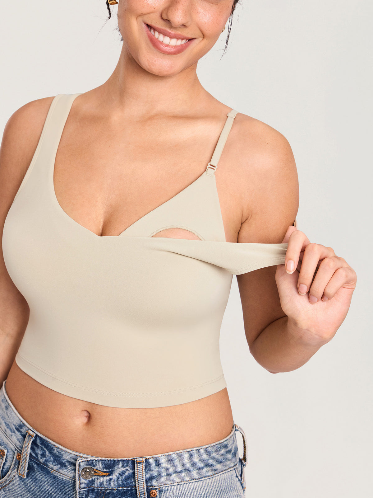 MOMANDA Women's Natrelax? Nursing Crop Tank Top - V Neck Mojave Tan @model_info:MOMRB4