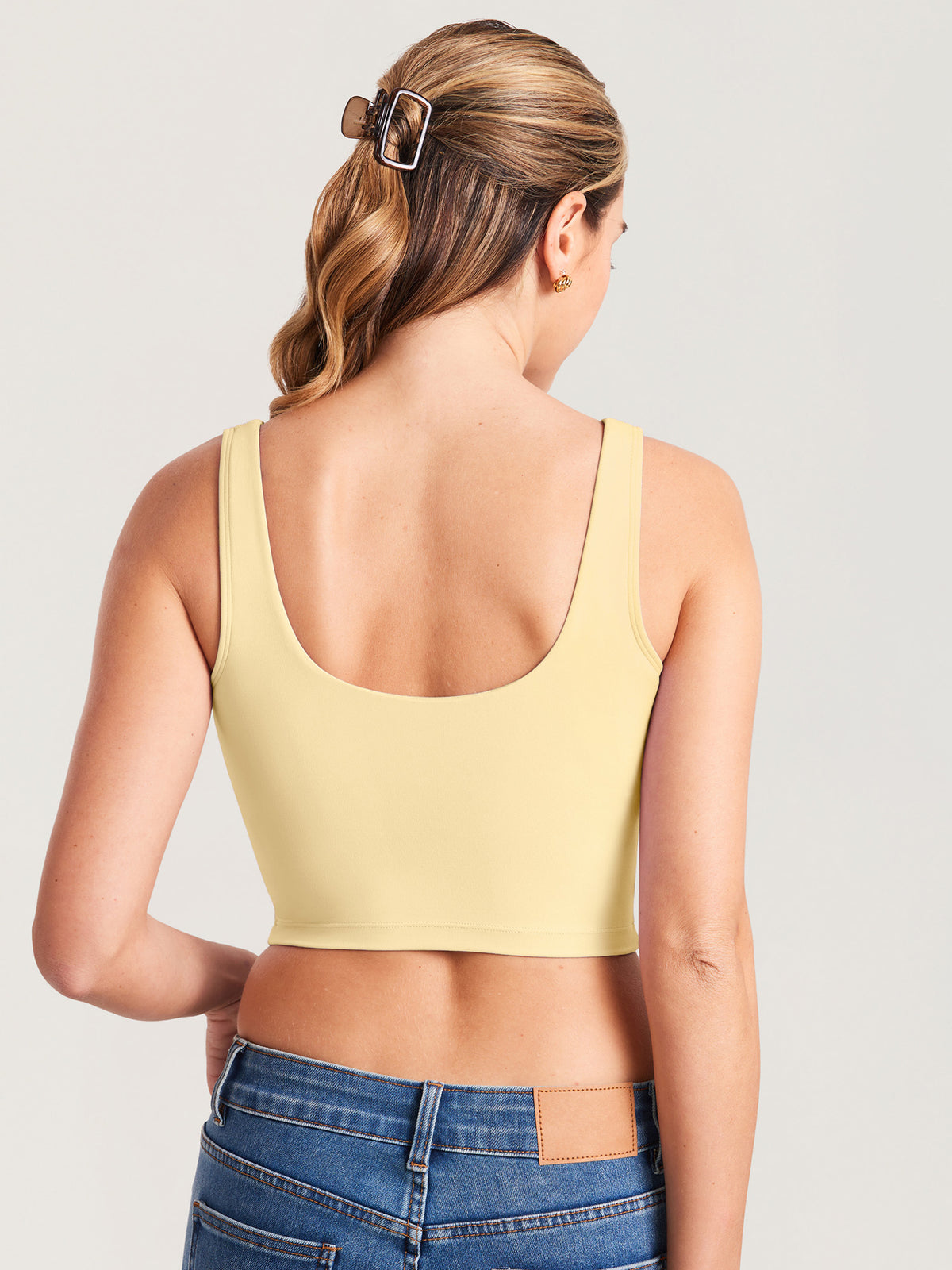 MOMANDA Women's Natrelax? Nursing Crop Tank Top - V Neck Butter @model_info:MOM3