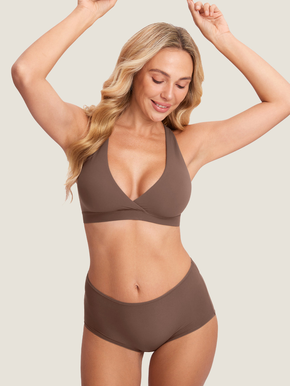 MOMANDA Women's Inbarely? Crossover Racerback Nursing Bra Brown Purple @model_info:M3