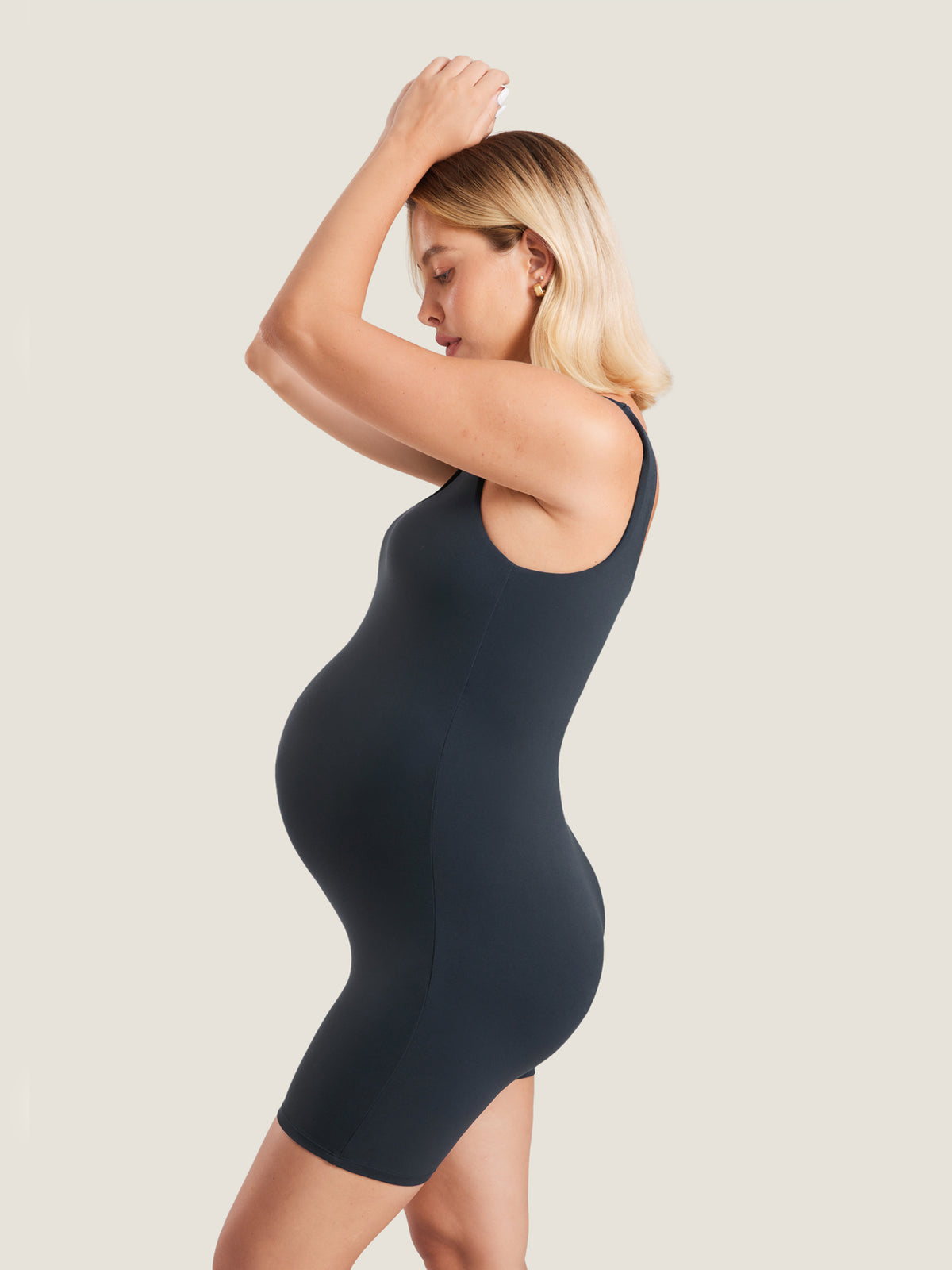 MOMANDA Women's Natrelax? Maternity Romper True Navy @model_info:MOM1