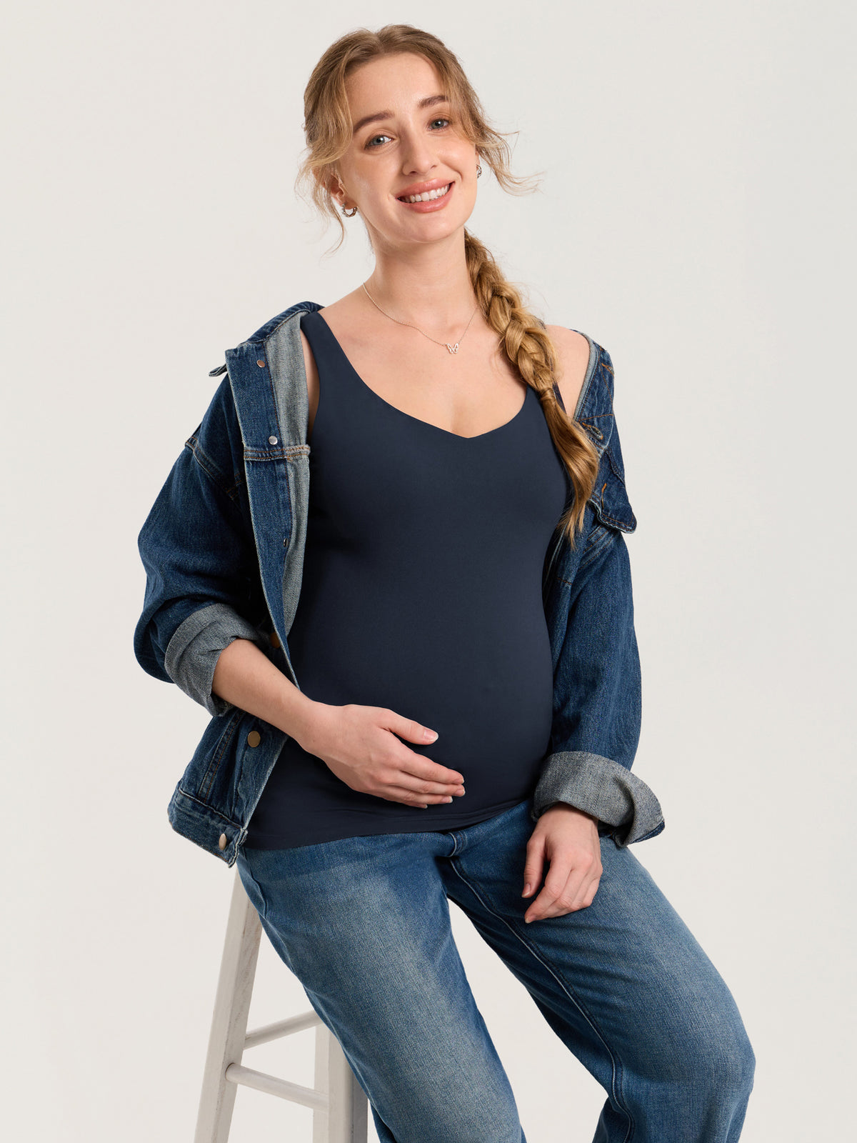 MOMANDA Naterlax? V Neck Nursing Tank Top Twilight Blue @model_info:MOM1