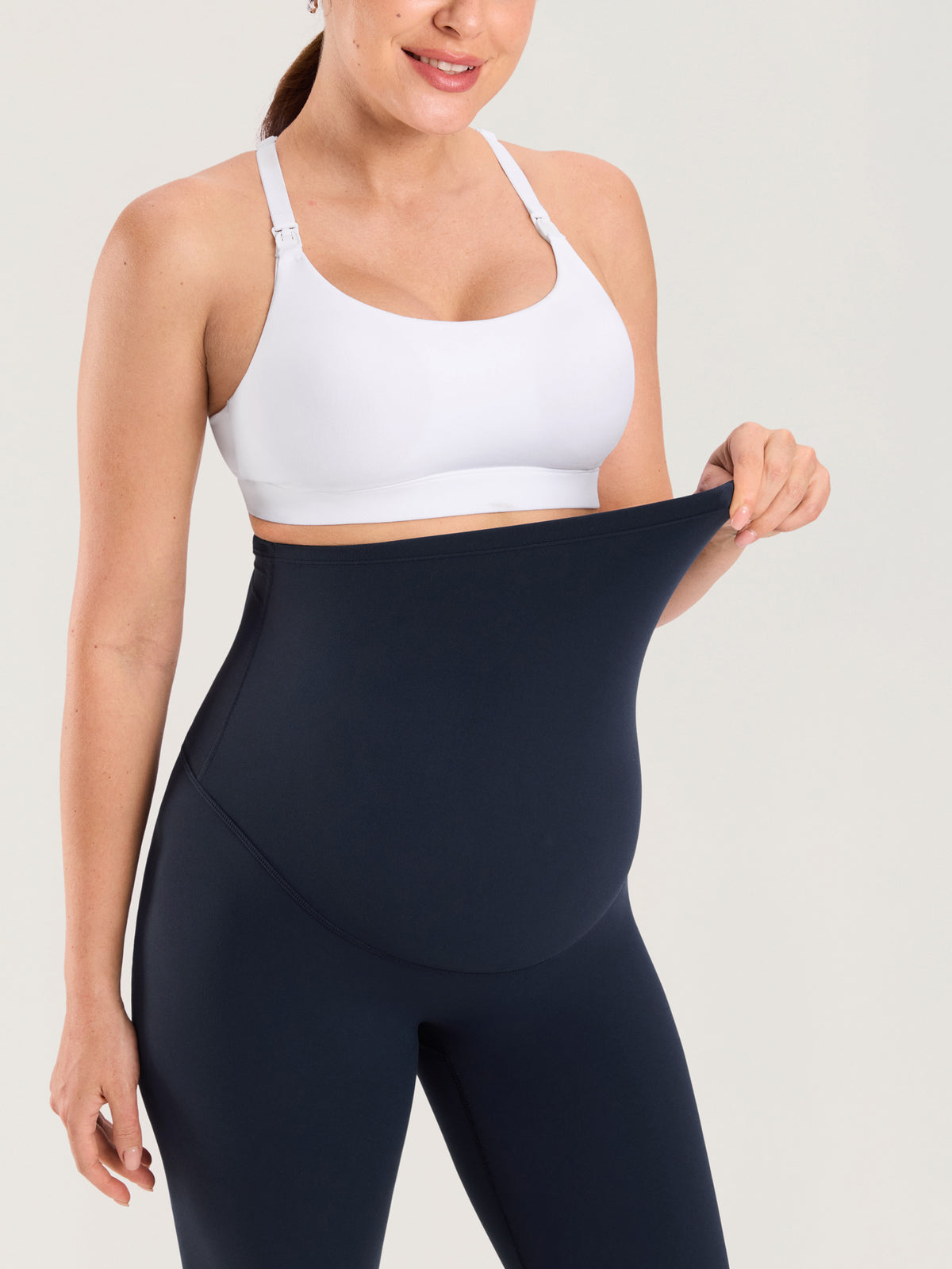 Natrelax® Ausgestellte Umstandsleggings ohne Frontnaht 80 cm